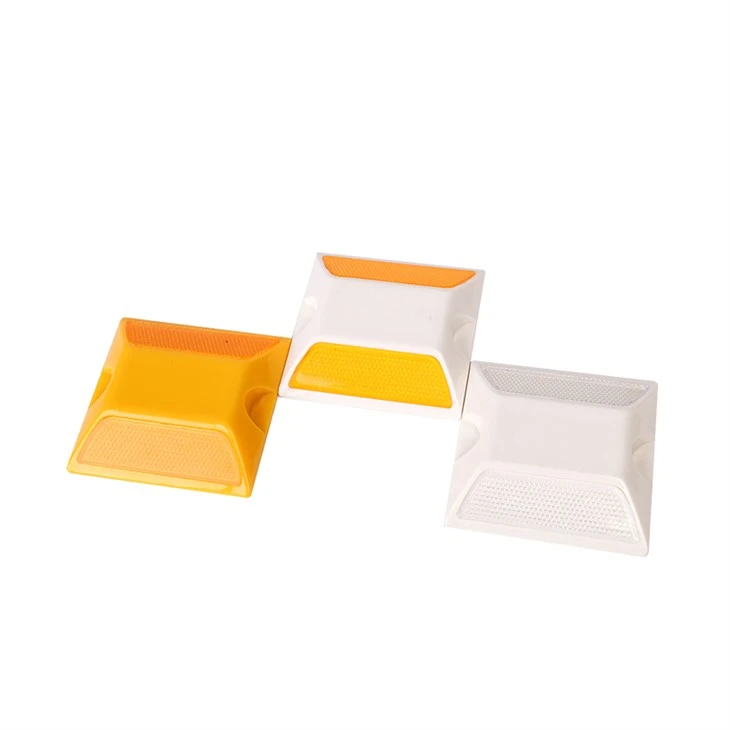 ABS And PMMA Road Stud